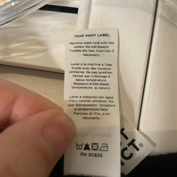 NWOT Women’s Graphic Mental Health V-Neck Tee Tshirt Black All the Feels Large - Picture 12 of 13